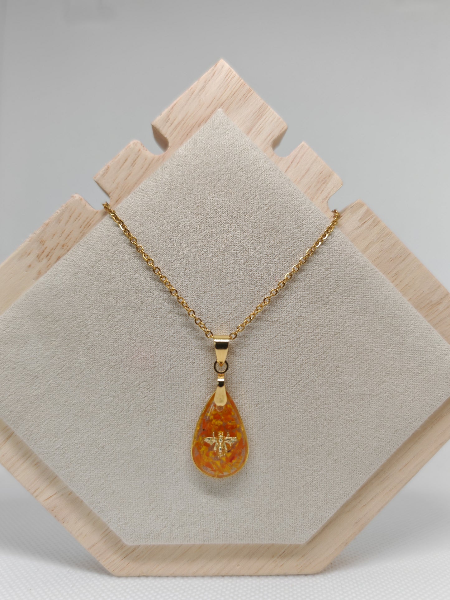 Collier petite goutte d'eau