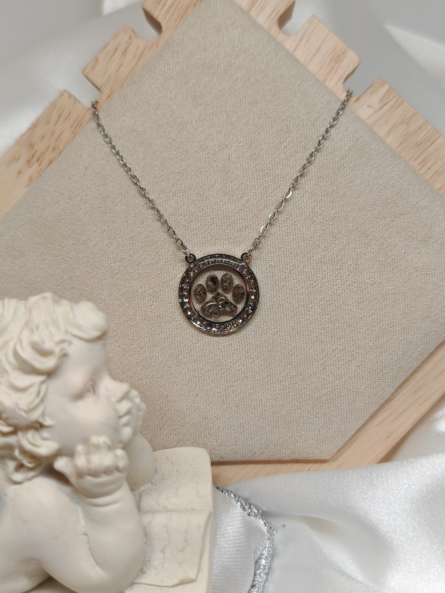 Collier cousssinet